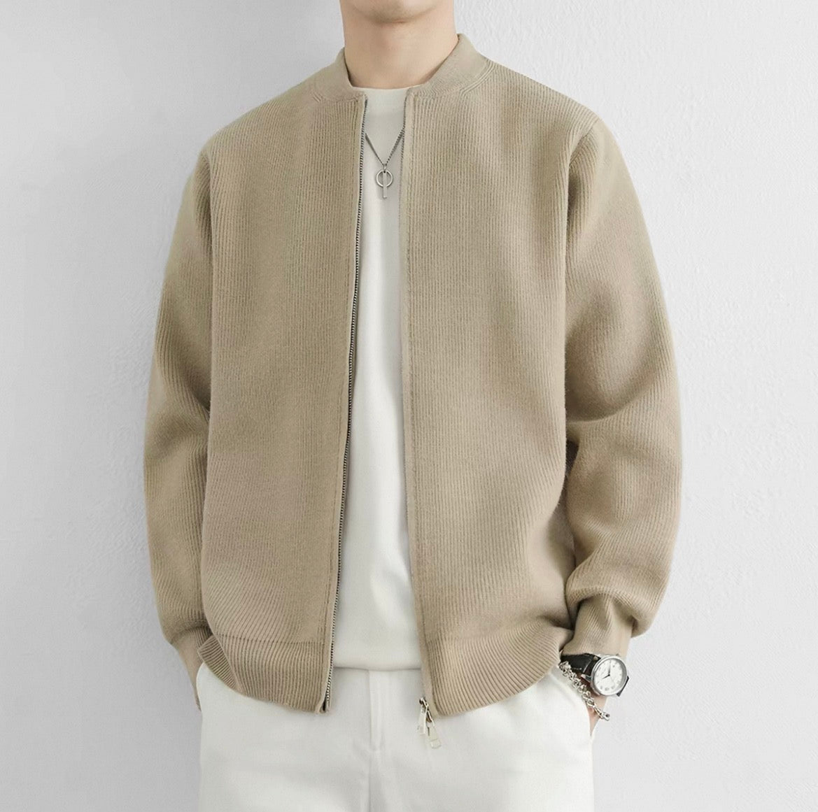 BOMBER KNIT JACKET