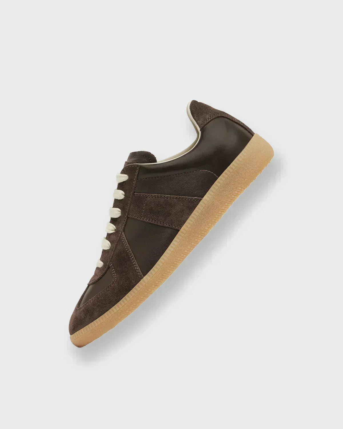 VELIRA SNEAKER